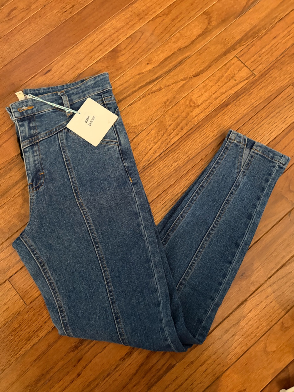 Umgee High-Rise Women’s Jeans in Medium Blue NWT